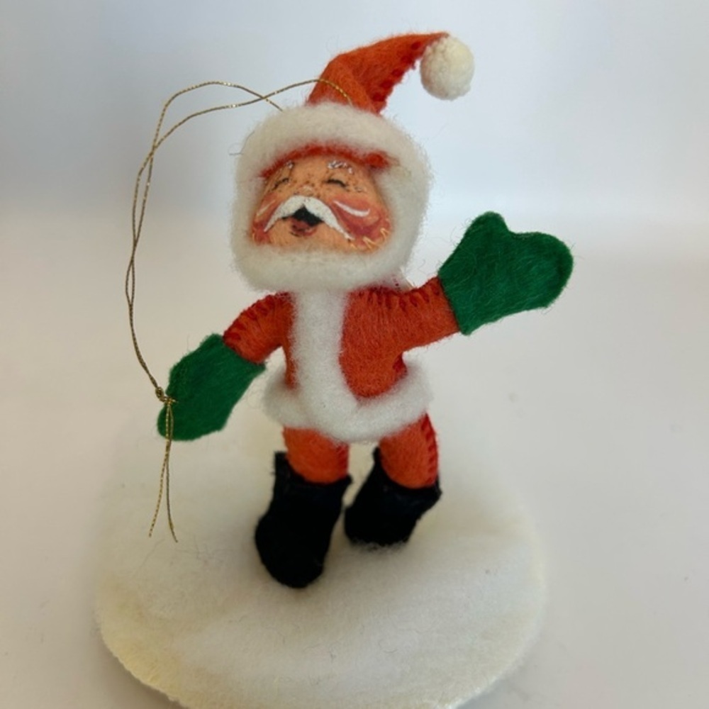 Annalee Santa Ornament with Green Mittens